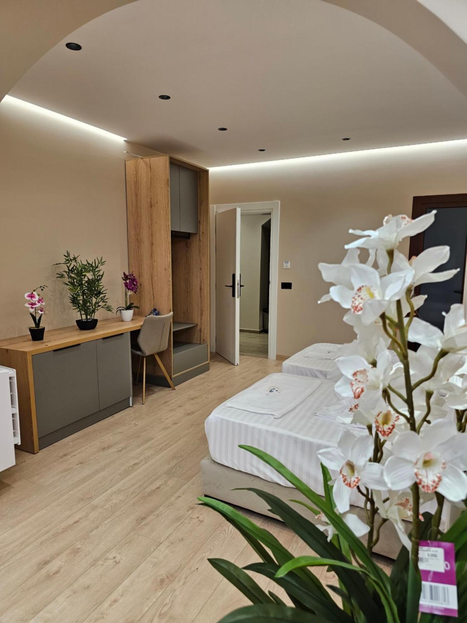 Albi Apartment Tiranë Eksteriør bilde